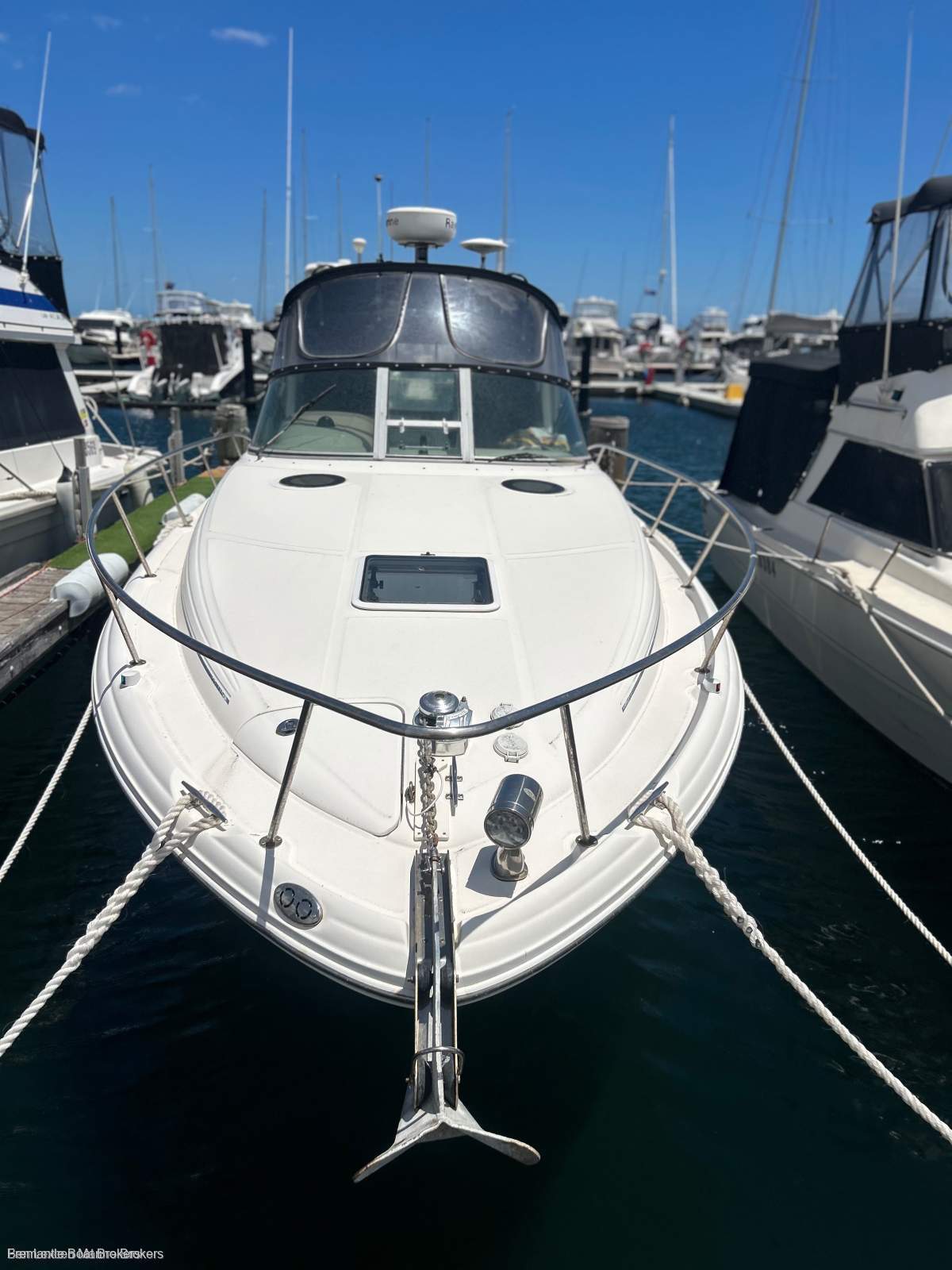 Sea Ray 335 Sundancer