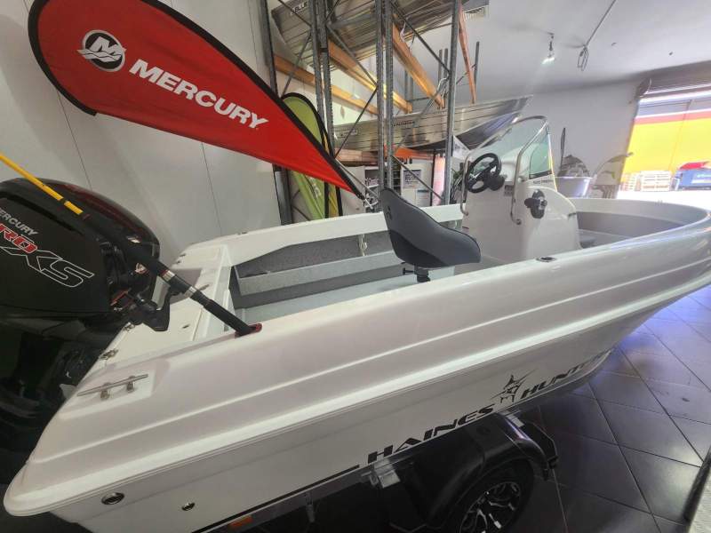 Haines Hunter 525 Prowler