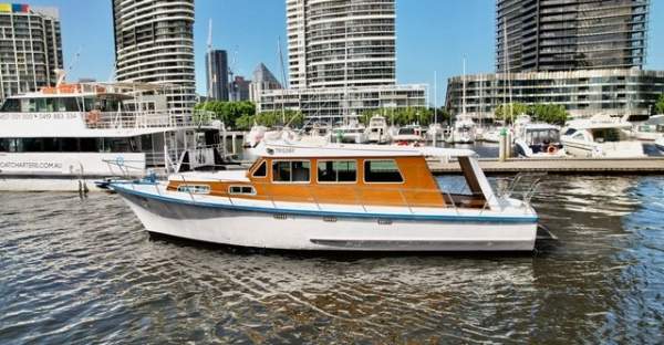 Cayzer 40 Timber Cruiser
