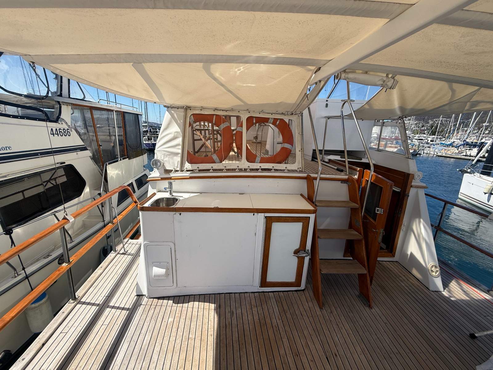 Halvorsen 44 Island Gypsy &ndash; ARCADIA