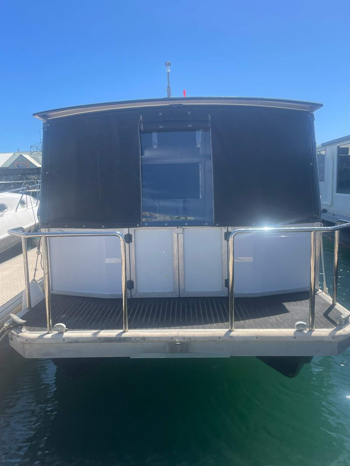 Bouvard Marine Pontoon Day Tripper