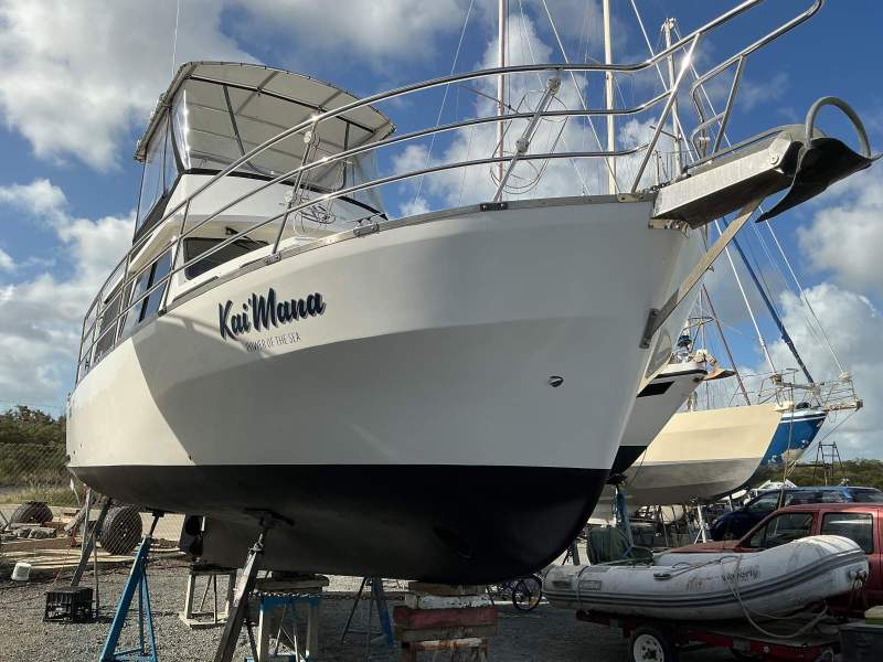 Honeymoon 32 Flybridge