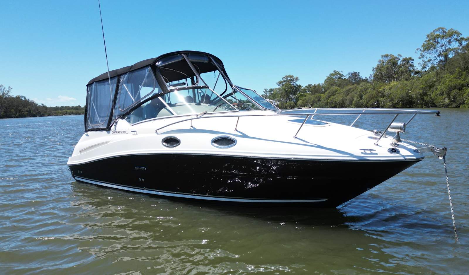 Sea Ray 245 Sundancer LOTS SPENT!