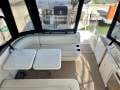 Cruisers Yachts 3275 Express