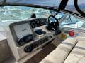 Cruisers Yachts 3275 Express