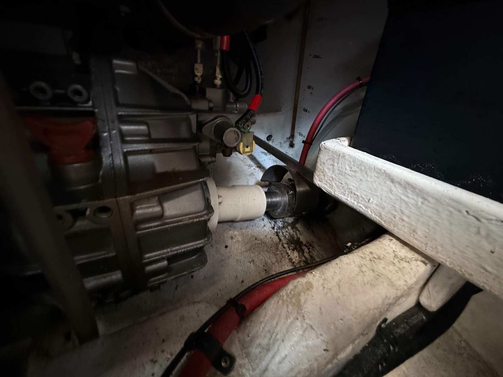 Bertram Caribbean 35 PERIGNON