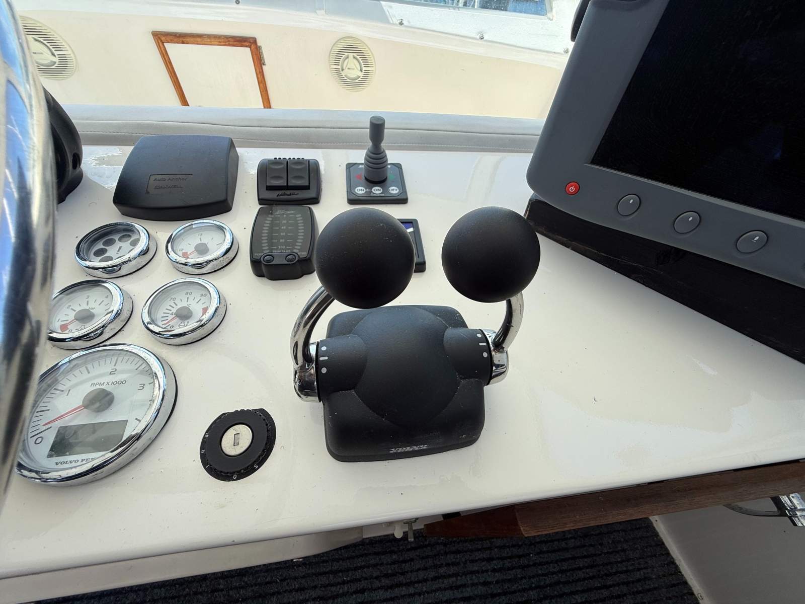 Bertram Caribbean 35 PERIGNON