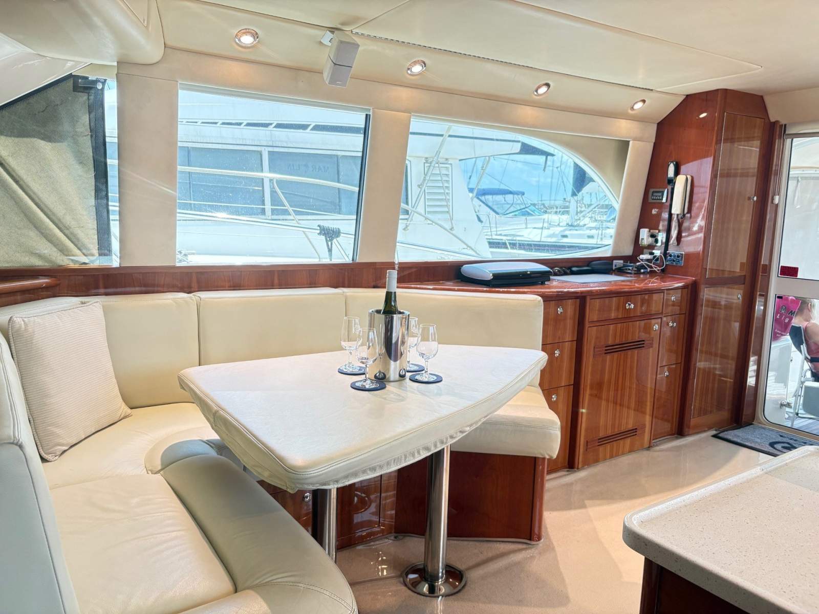 MARLIN Riviera 47 Enclosed Flybridge Boat Brokers of Tasmania
