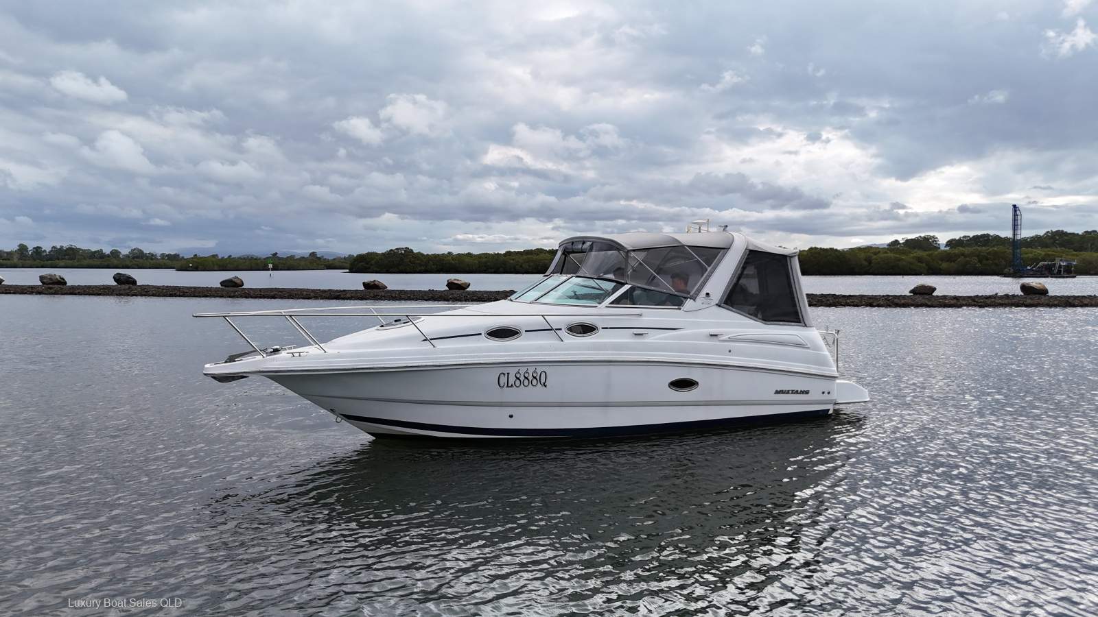 Mustang 2800 SportsCruiser Series III