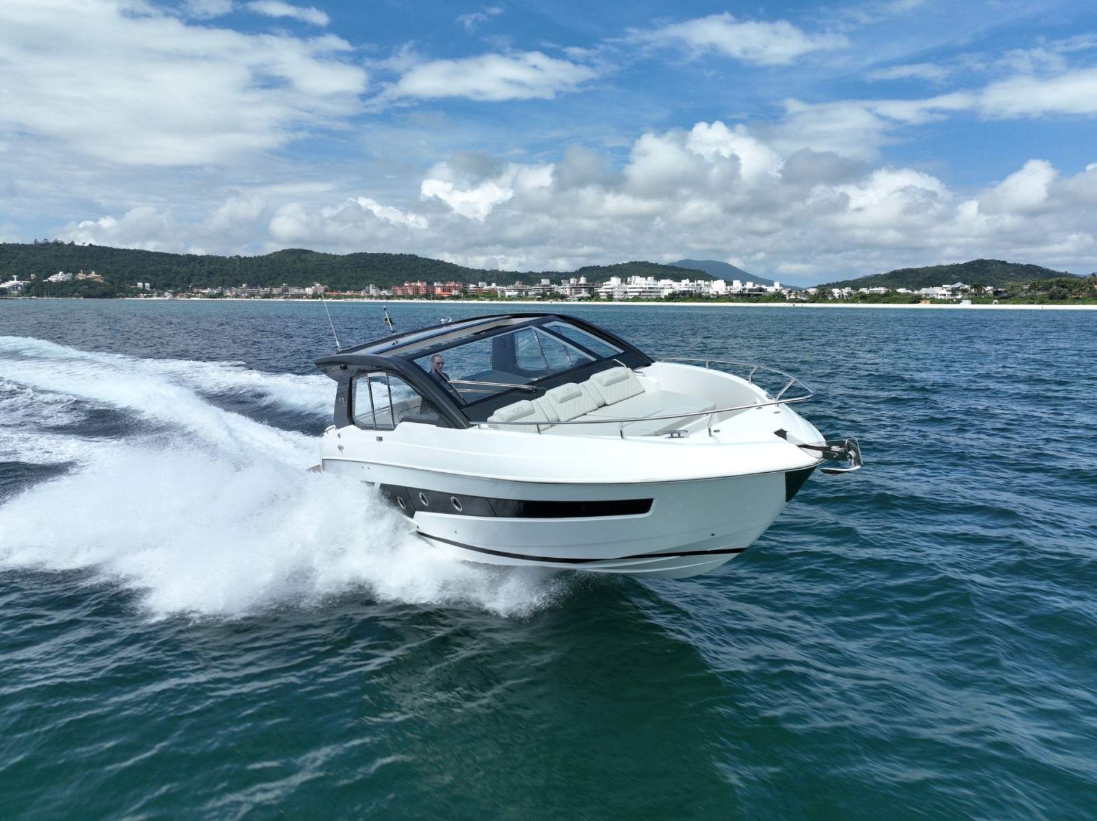 Schaefer 380 - 2025 Model