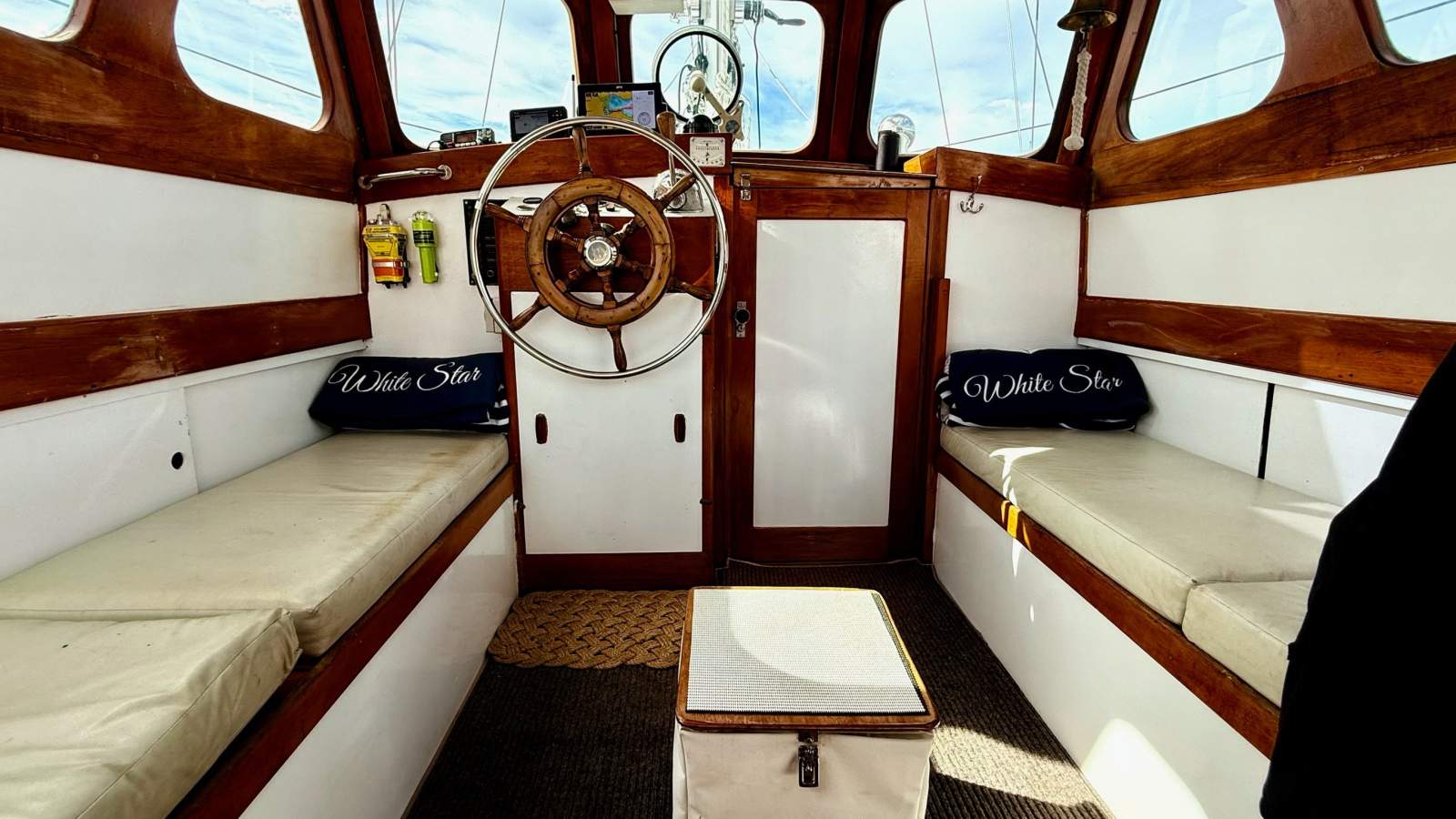 Max Creese Huon Pine 39 Pilothouse Cutter White Star &ndash; The Quintessential Tasmanian Yacht