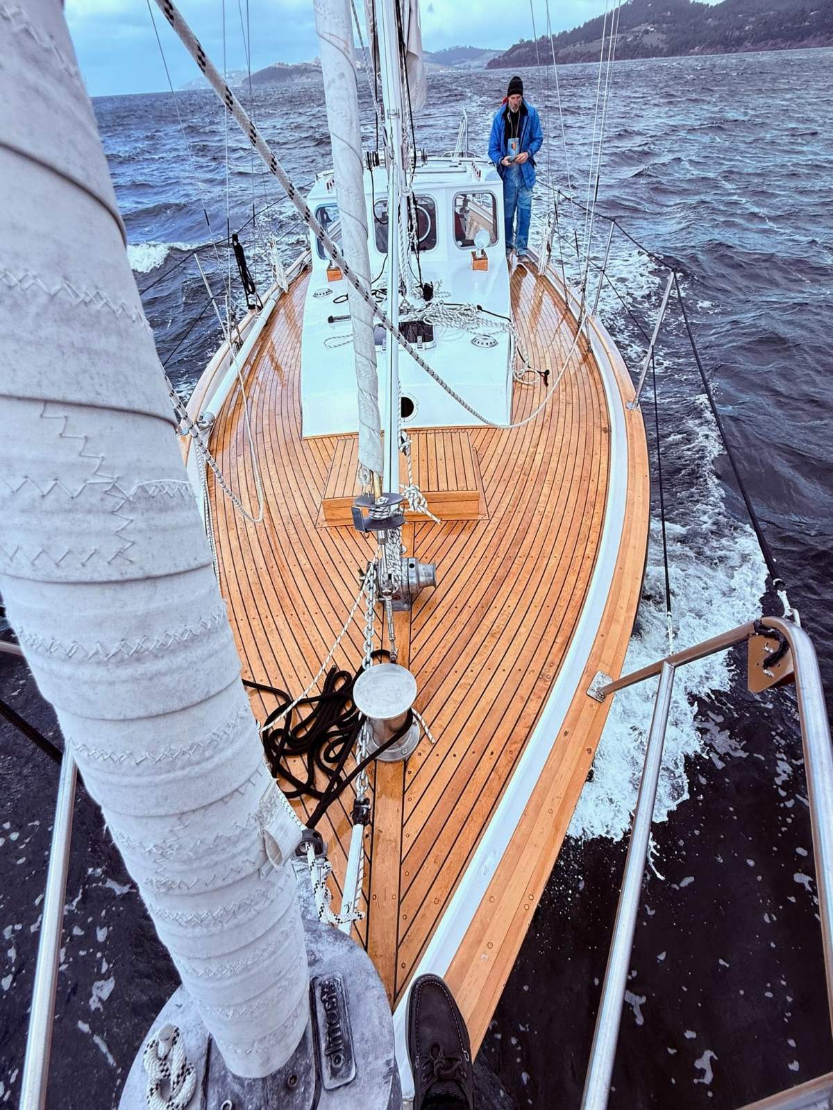 Max Creese Huon Pine 39 Pilothouse Cutter White Star &ndash; The Quintessential Tasmanian Yacht
