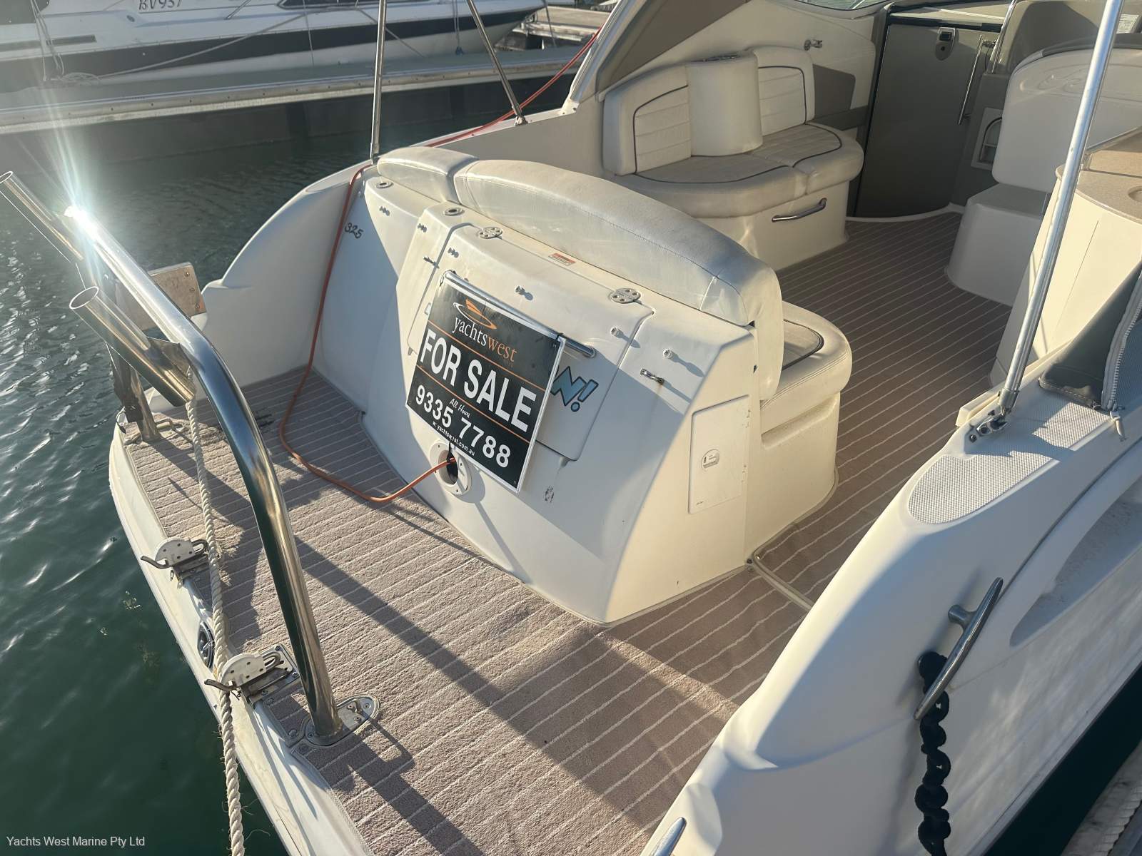 Sea Ray 325 Sundancer " Port Coogee Pen ":SEARAY 325 SUNDANCER by YACHTS WEST ph 9335 7788