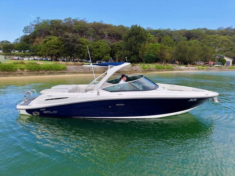 Sea Ray 270 SLX