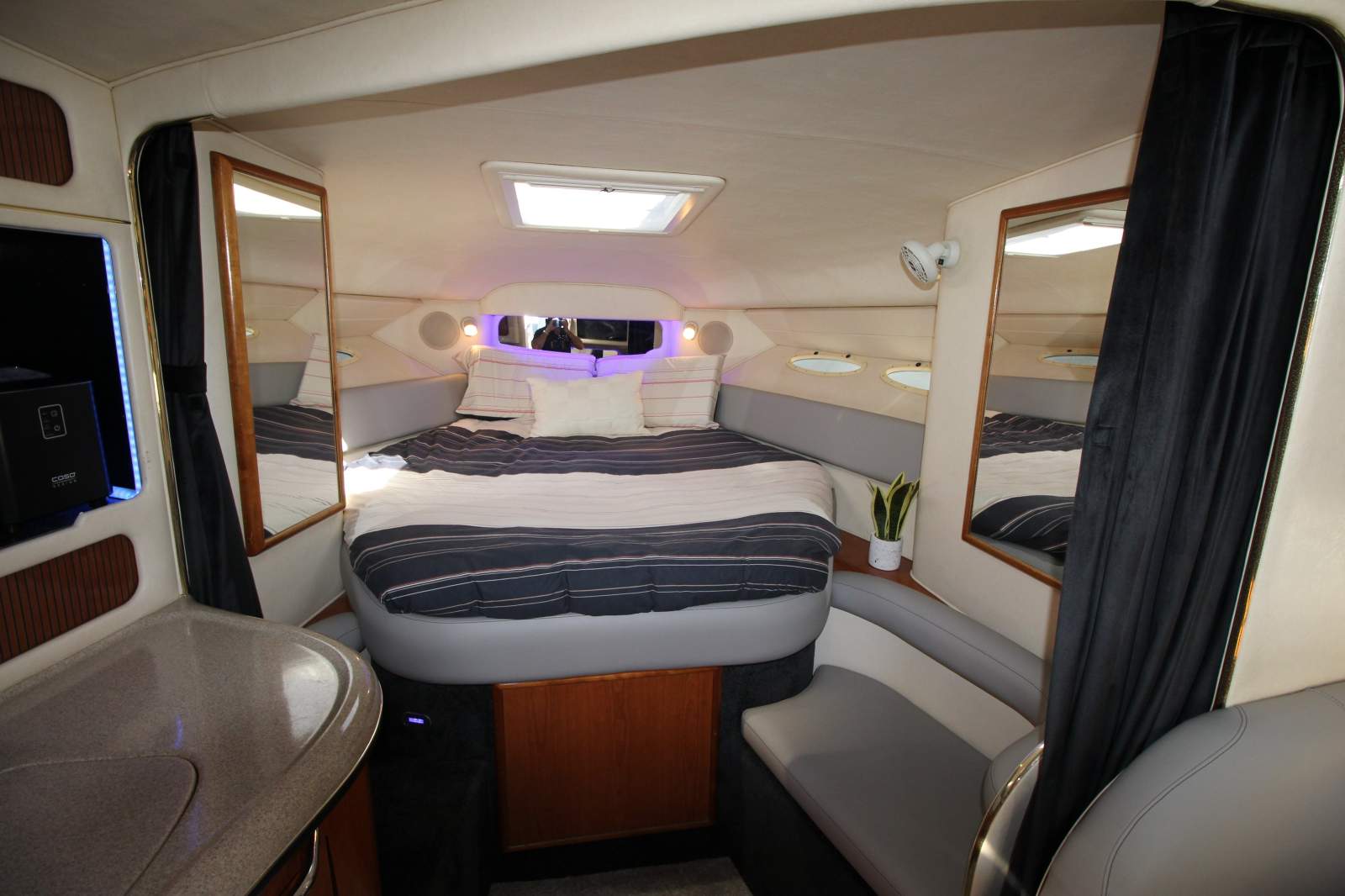 Sea Ray 365 Sundancer Australias finest example!