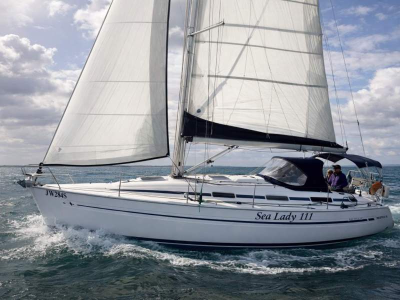Bavaria Cruiser 36
