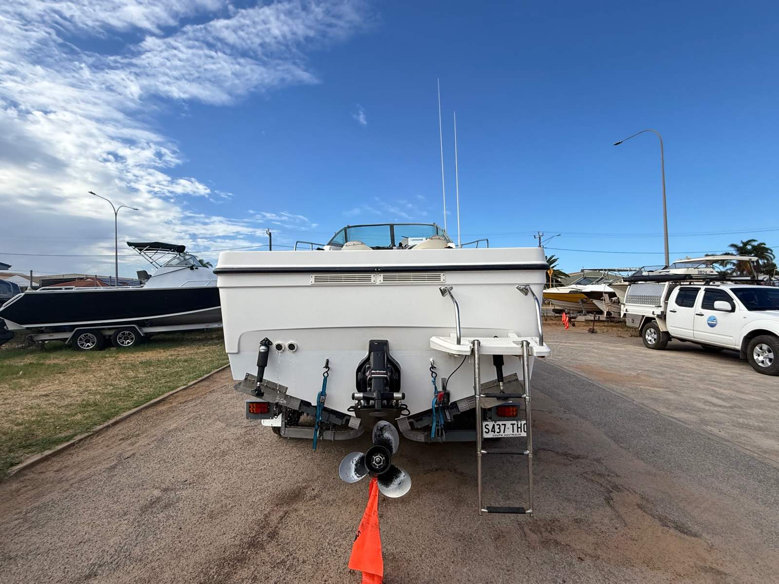 Bayliner 2052 Trophy More photos coming next week