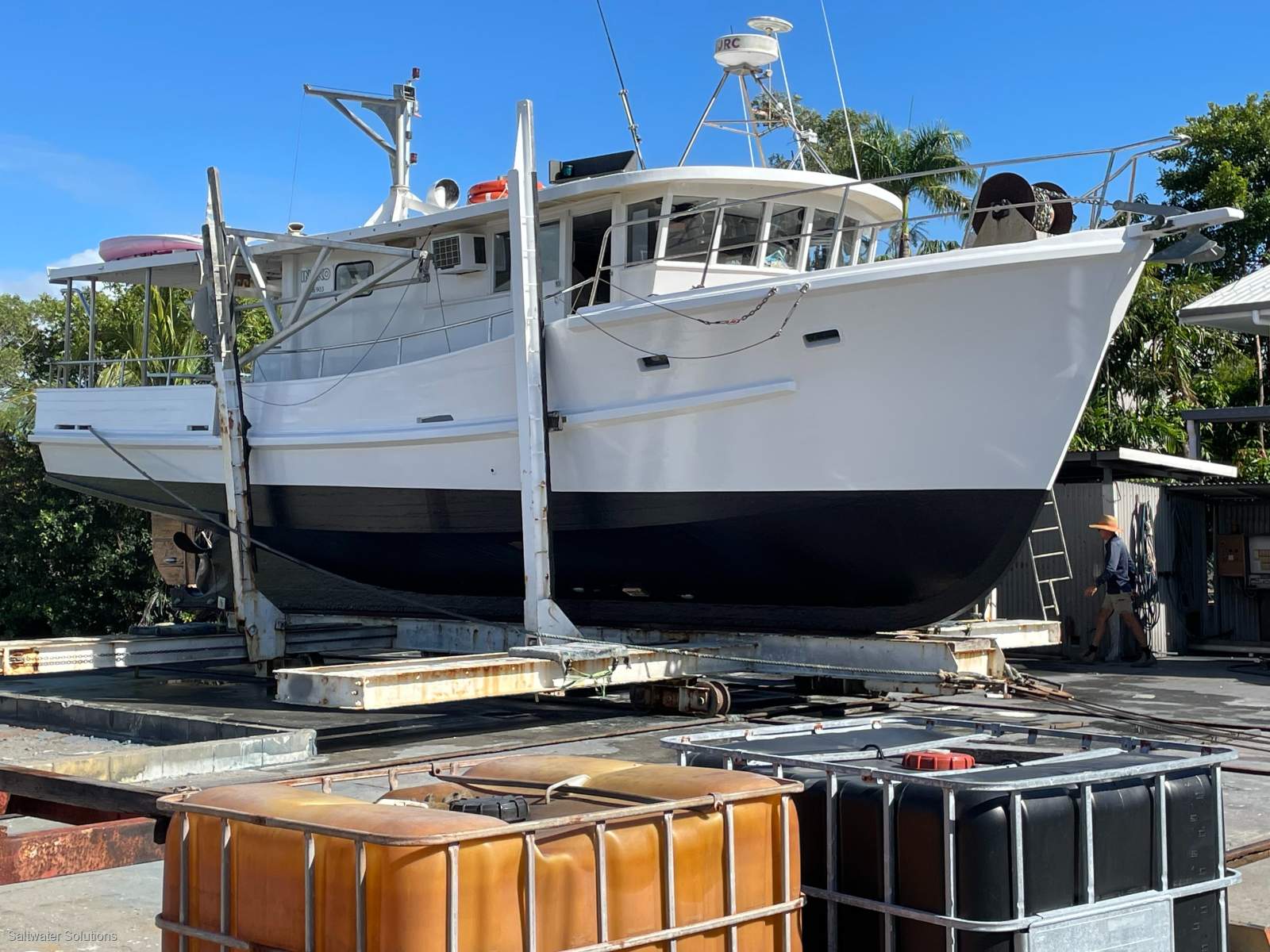 Sharpie 48 ft Timber Motor Cruiser