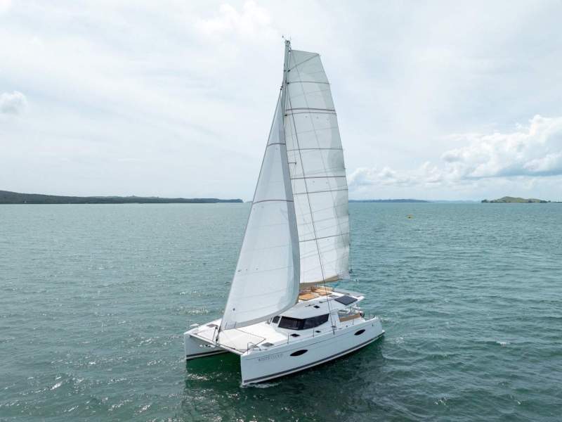 Fountaine Pajot Helia 44