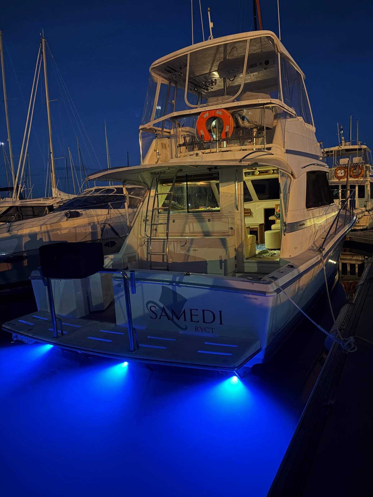 Riviera 39 Platinum (Series 2) Flybridge Cruiser - "SAMEDI"