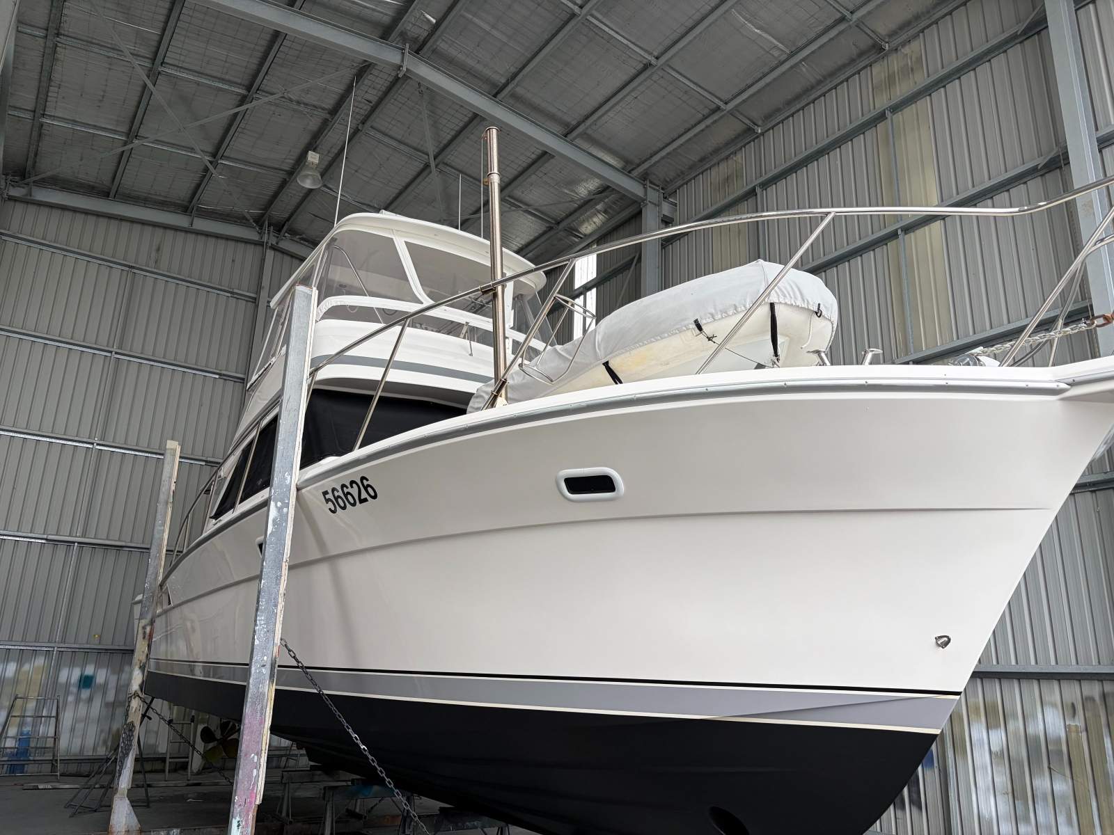 Riviera 39 Platinum (Series 2) Flybridge Cruiser – SAMEDI