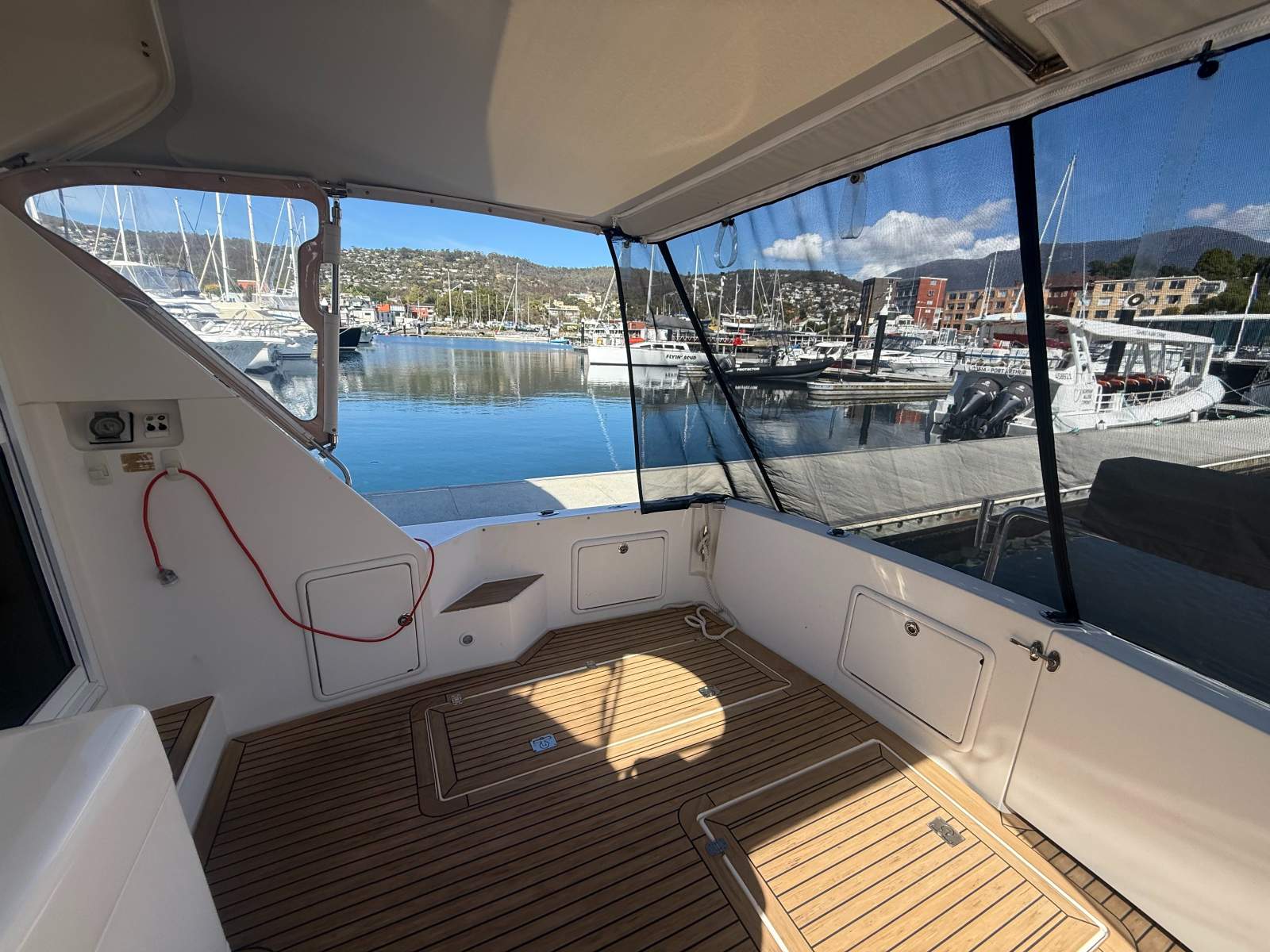 Riviera 39 Platinum (Series 2) Flybridge Cruiser – SAMEDI