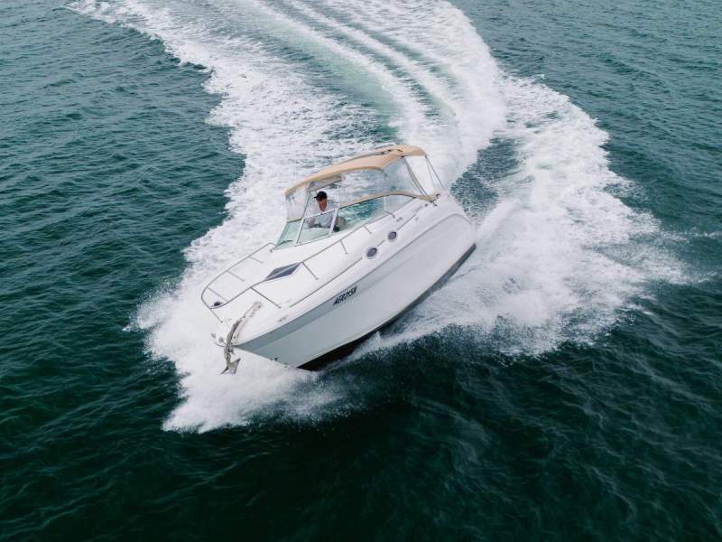 Sea Ray 275 Sundancer