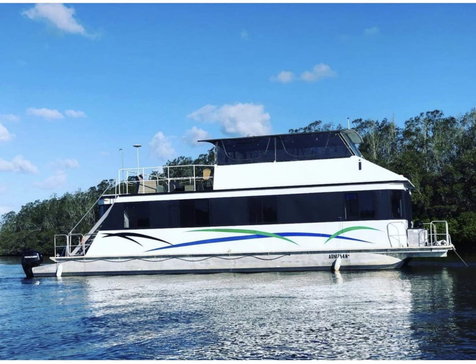 15.8 mtr Custom Houseboat