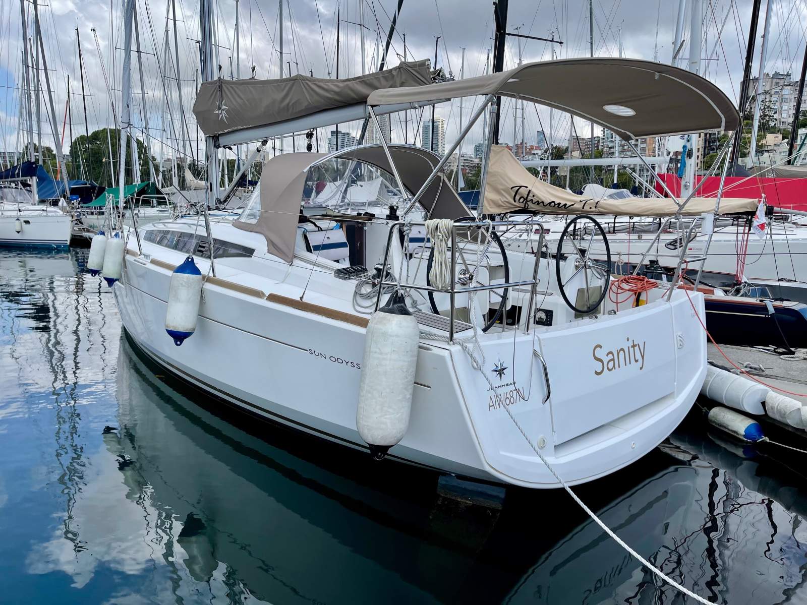 Jeanneau Sun Odyssey 349 CYCA berth, racing syndicate, Wed & weekend access