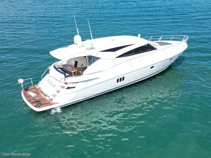 Riviera 5800 Sport Yacht 920 HOURS ONLY