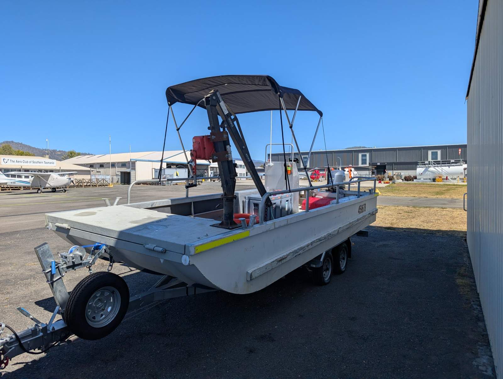 Custom 6m Commercial Punt