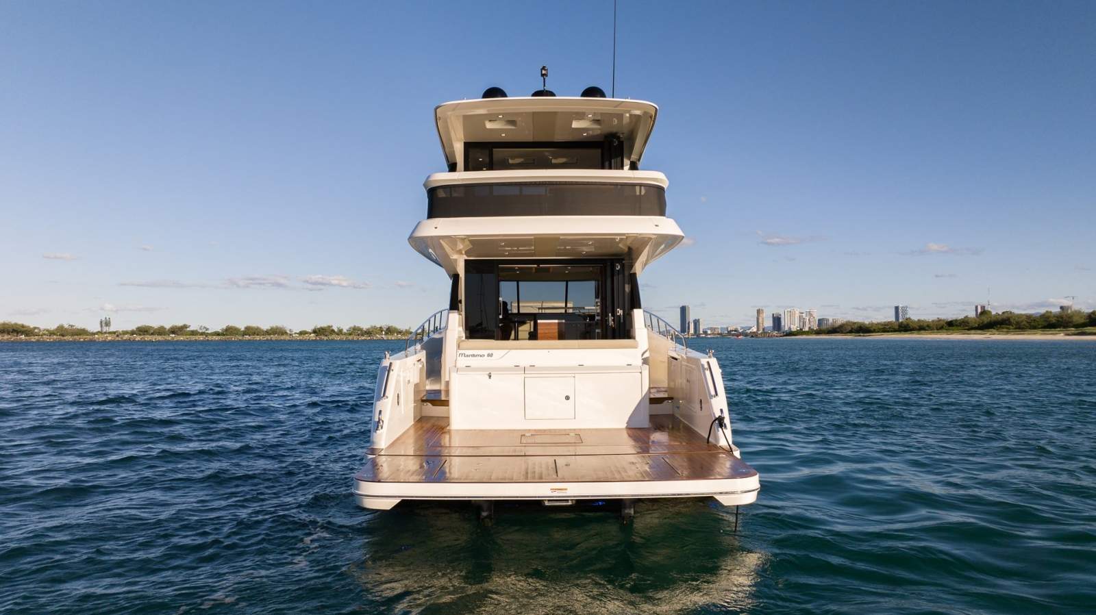 Maritimo M60 Cruising Motoryacht