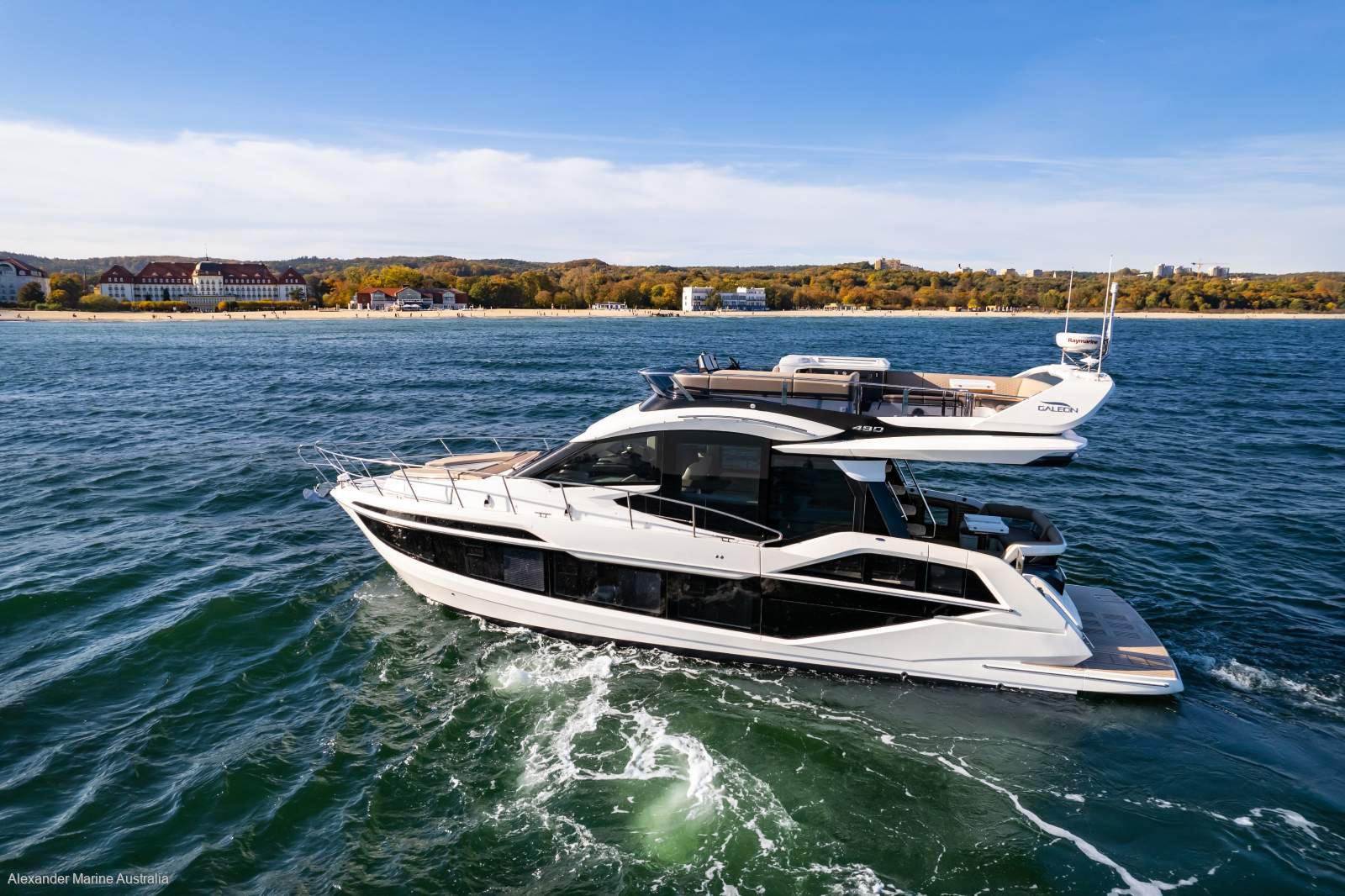 Galeon 480 Fly