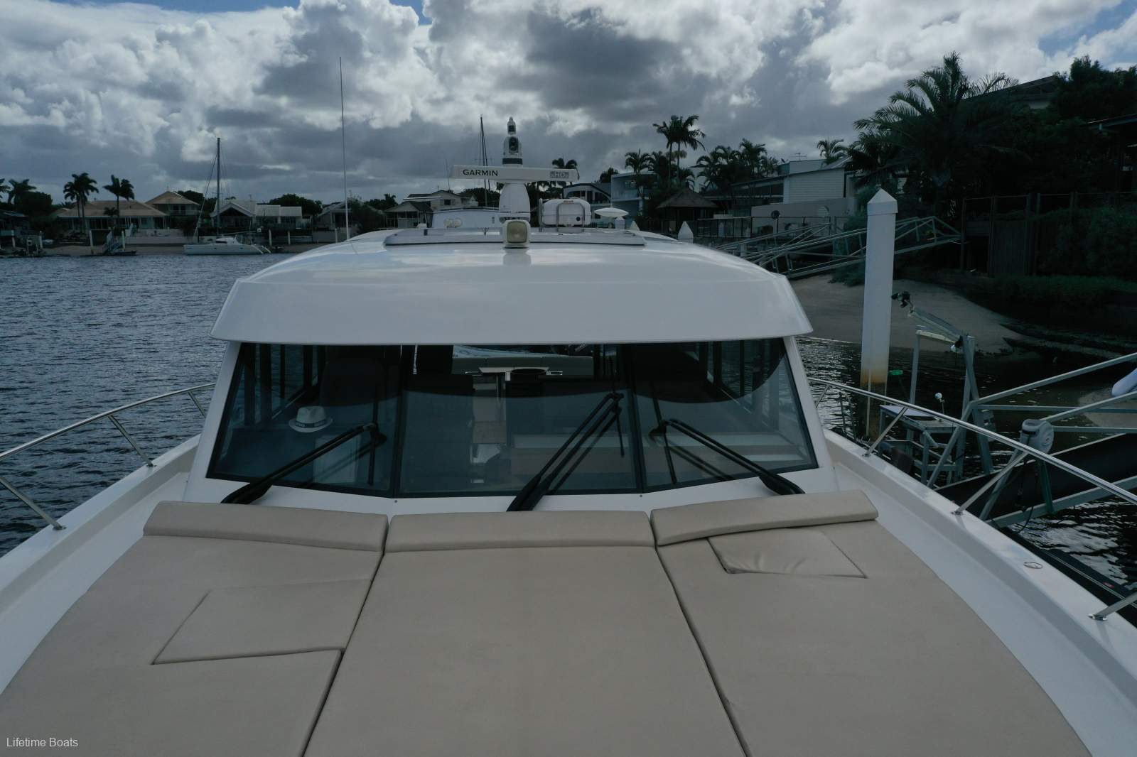 Maritimo S51 Sedan Motoryacht - 2016MY