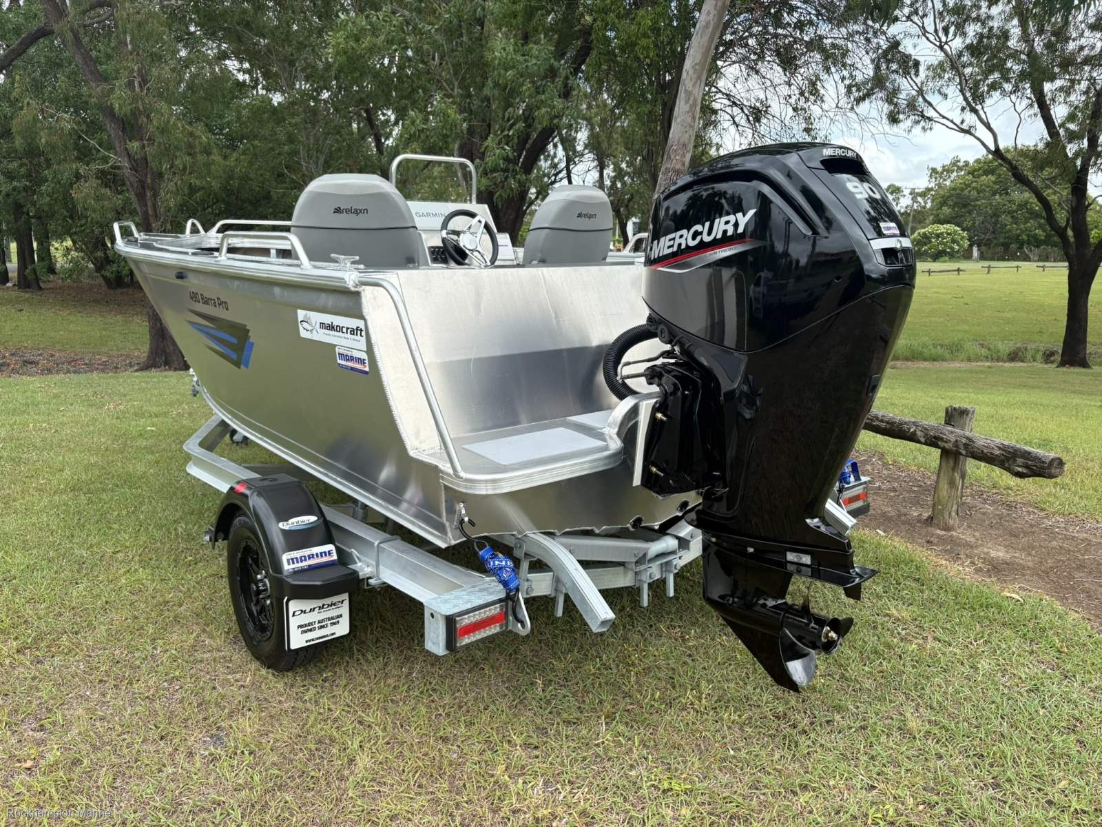 Makocraft 490 Barra Pro Side Console BOAT PACKAGE WITH ALUMINIUM TRAILER IN STOCK NOW!!
