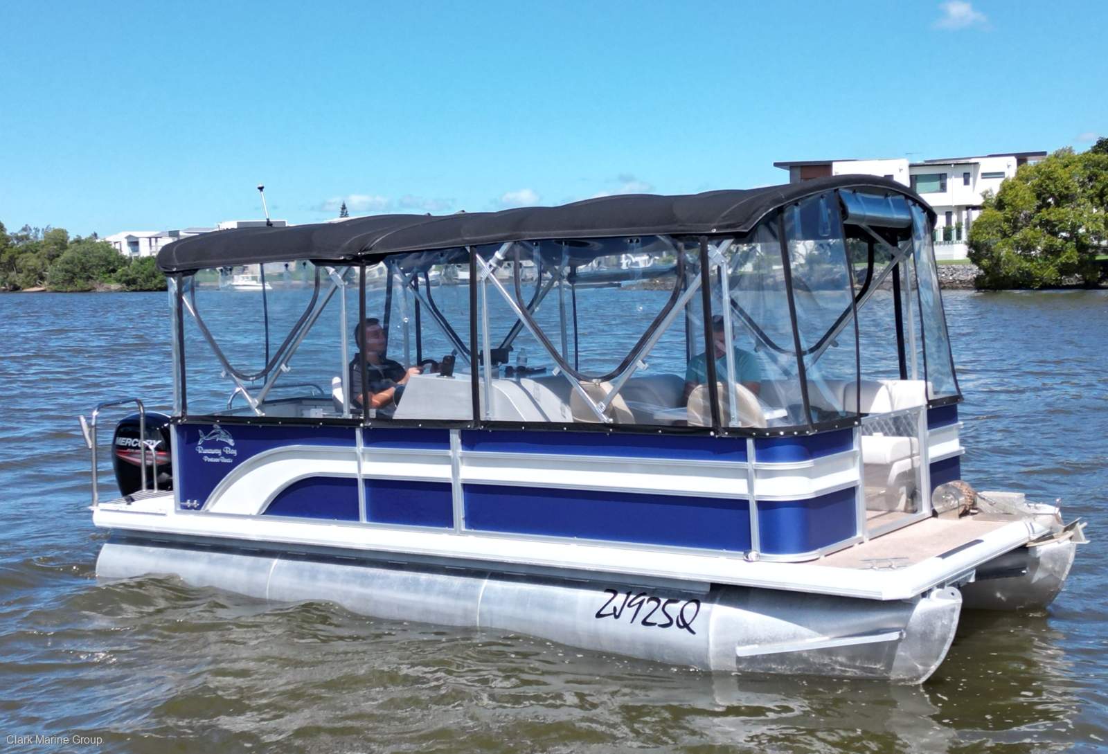 Runaway Bay Pontoon Boats 22 Twin Hull