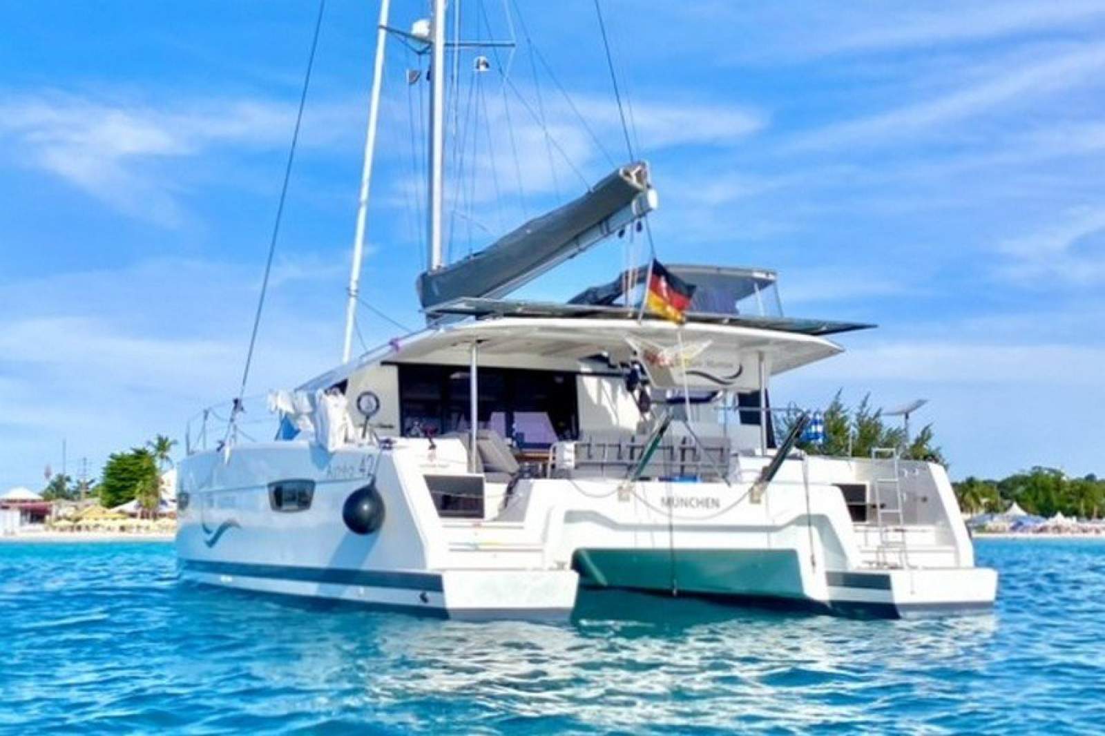 Fountaine Pajot Astrea 42