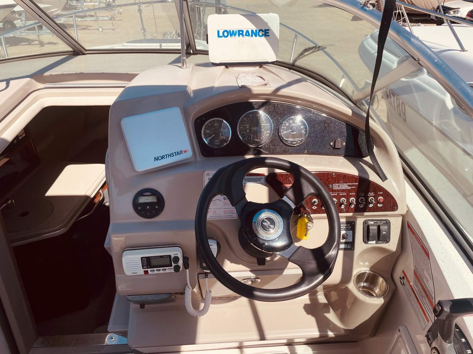 Sea Ray 245 Sundancer