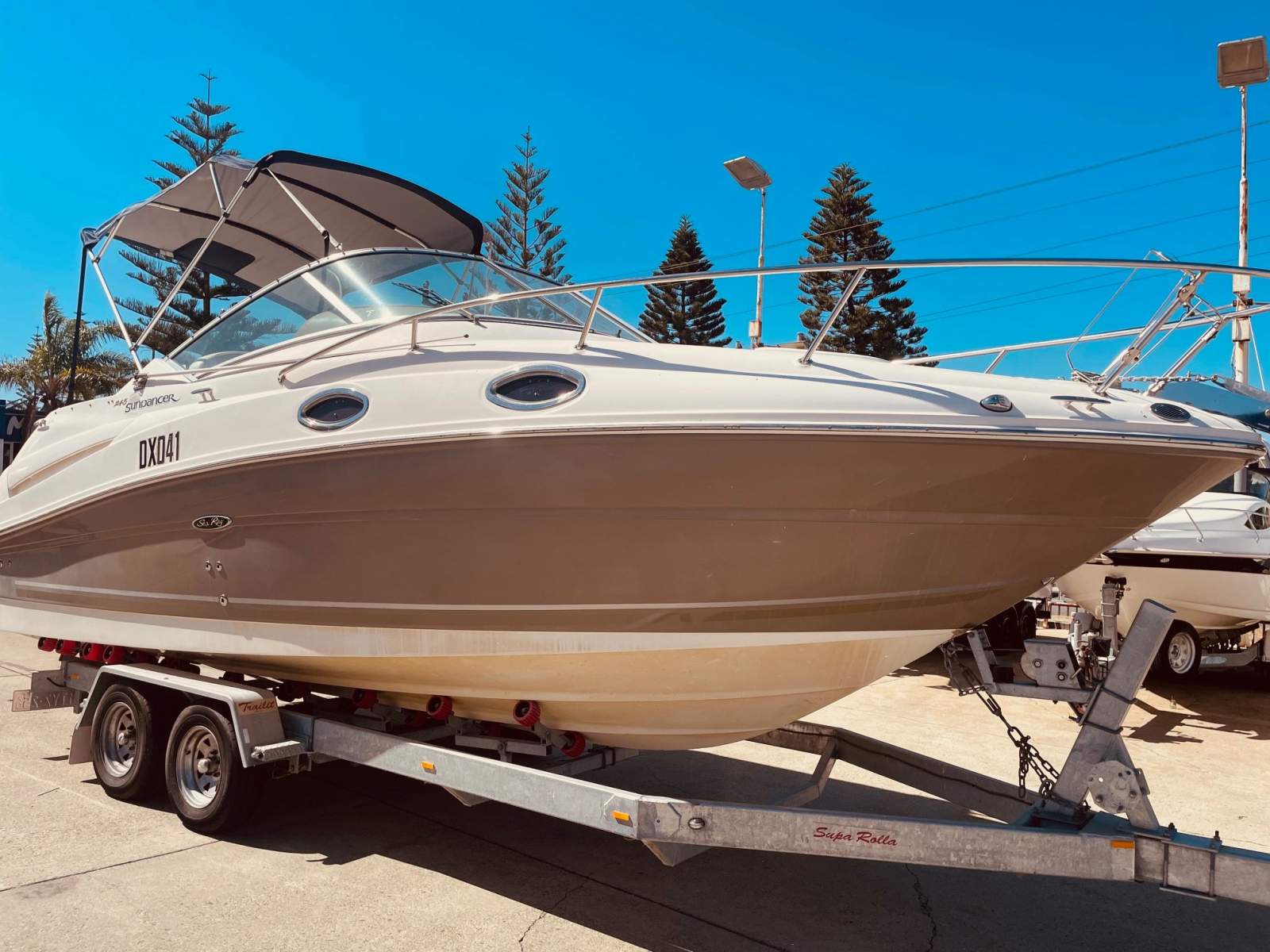 Sea Ray 245 Sundancer