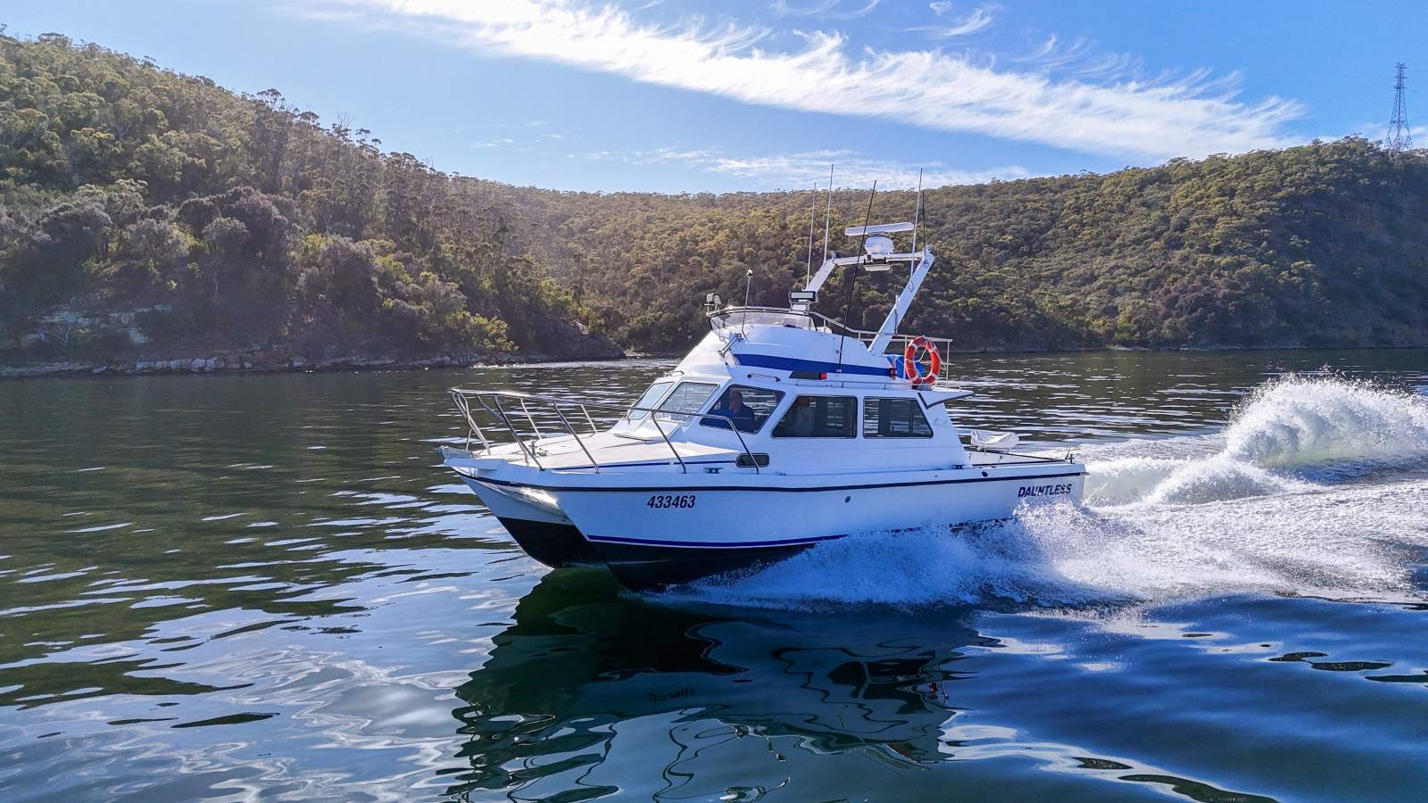 Powercat 328 Flybridge IN SURVEY, REPOWER 2015, FULL REWIRE!!