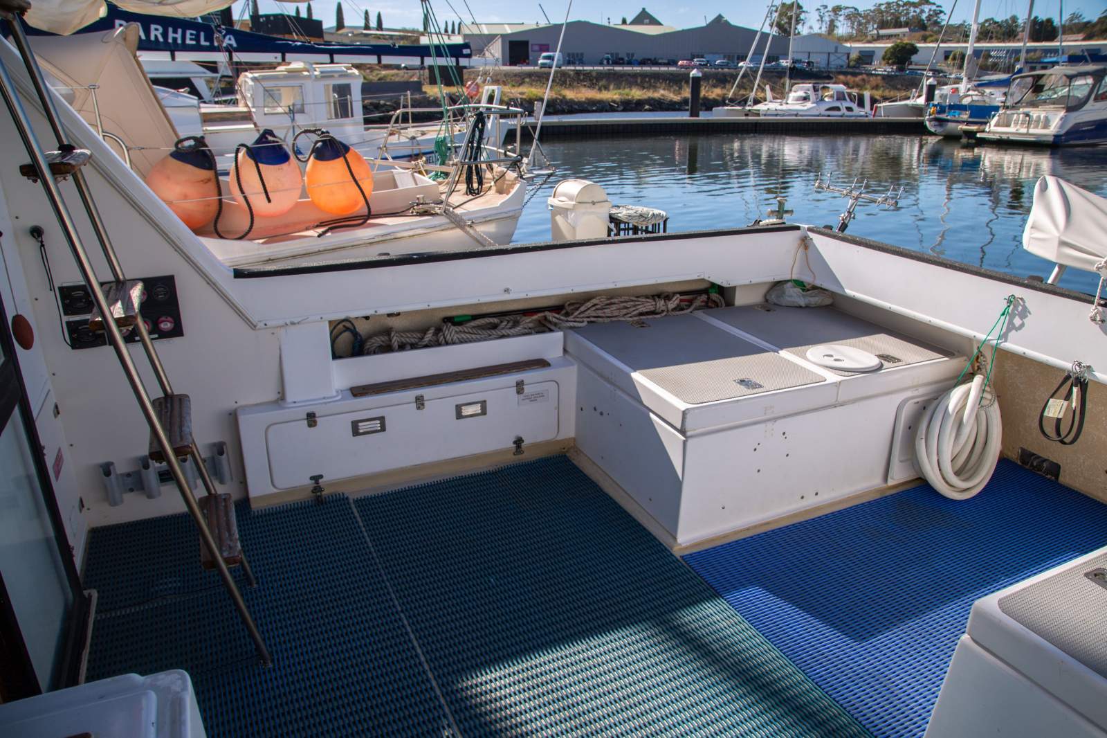 Powercat 328 Flybridge IN SURVEY, REPOWER 2015, FULL REWIRE!! For Sale ...