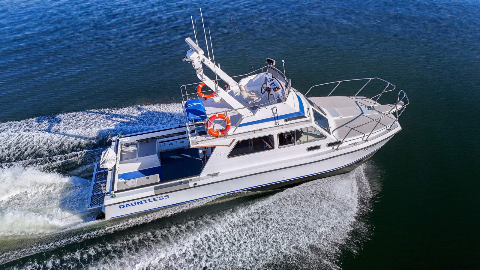 Powercat 328 Flybridge IN SURVEY, REPOWER 2015, FULL REWIRE!! For Sale ...