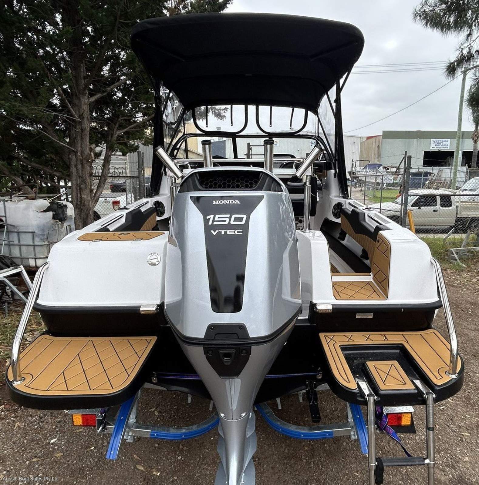 Stejcraft 610 Monaco Fisherman