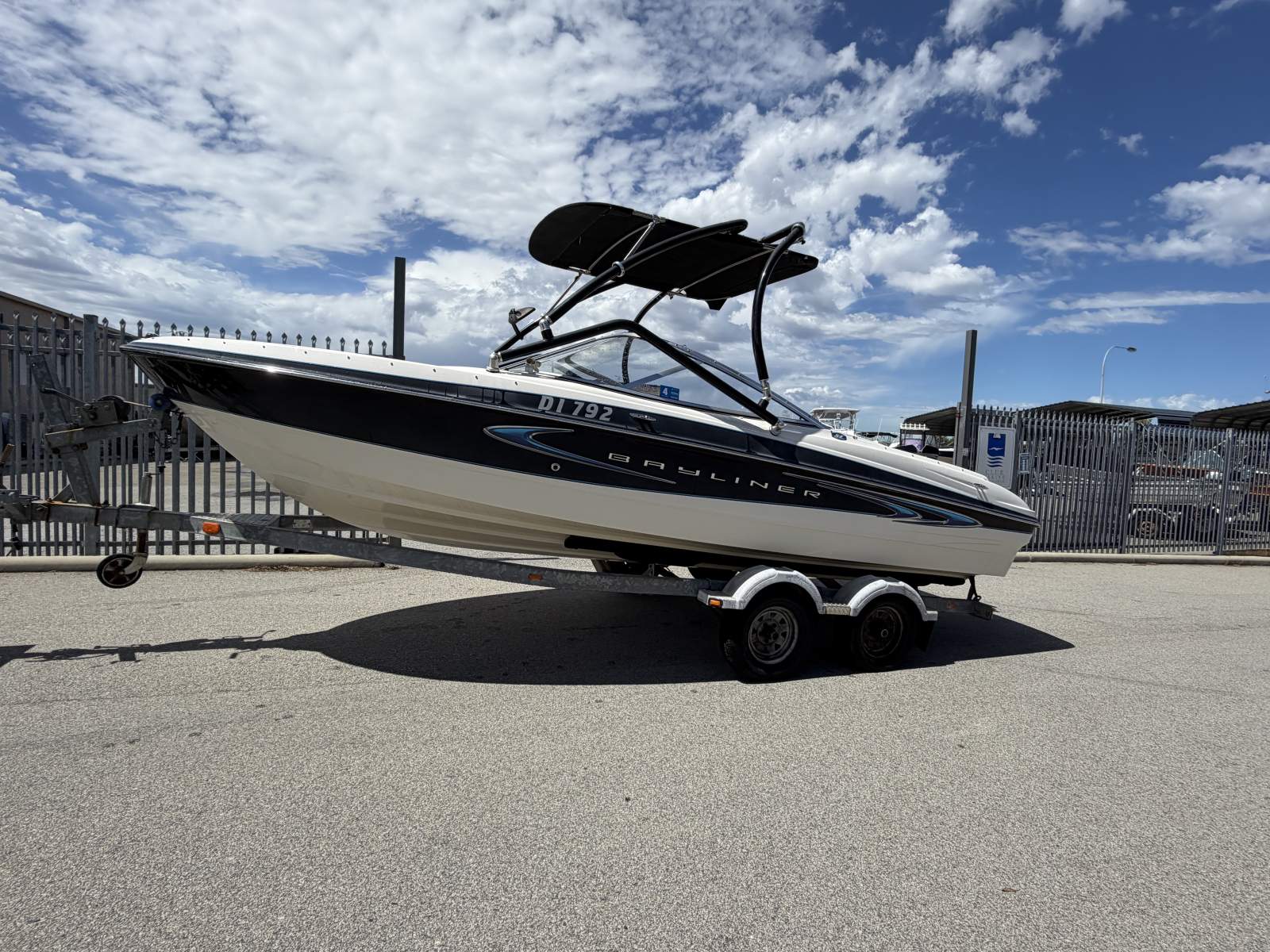 Bayliner 205 Bowrider
