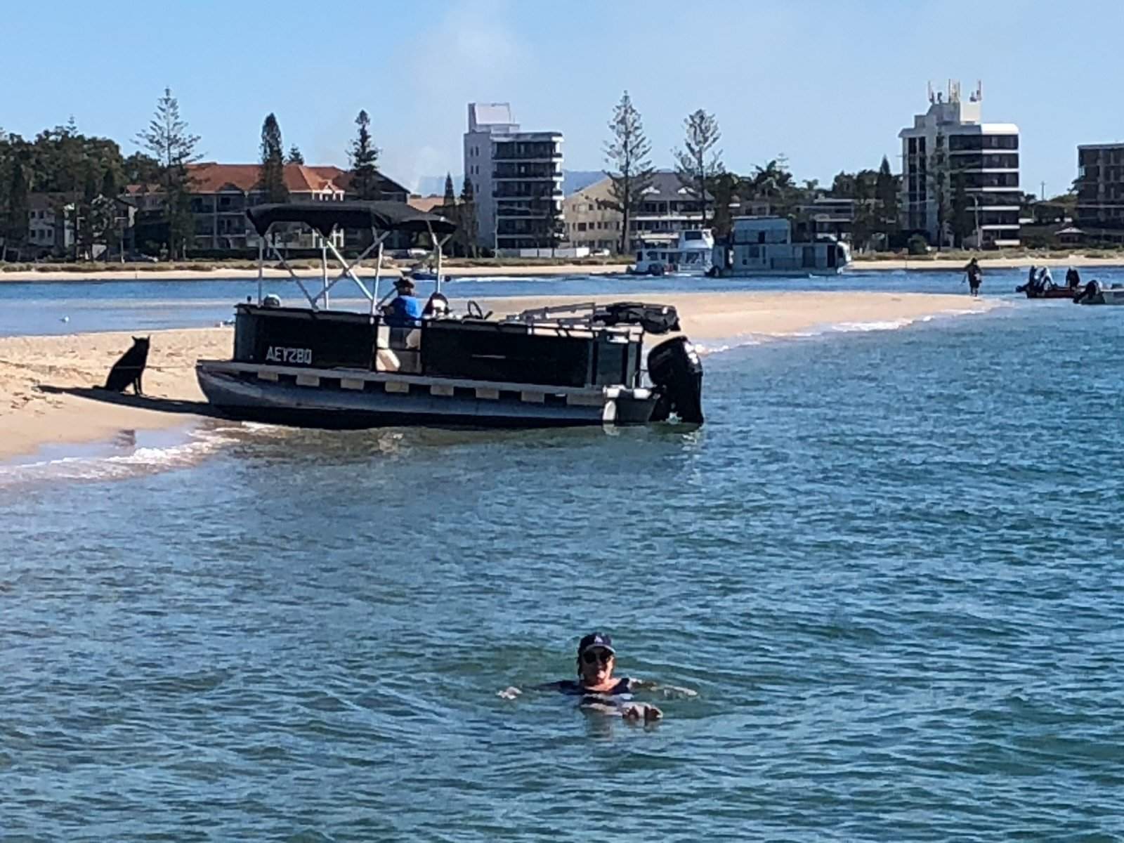 Misty Harbor 2585CS Pontoon Boat