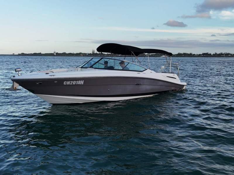 Sea Ray 270 SLX