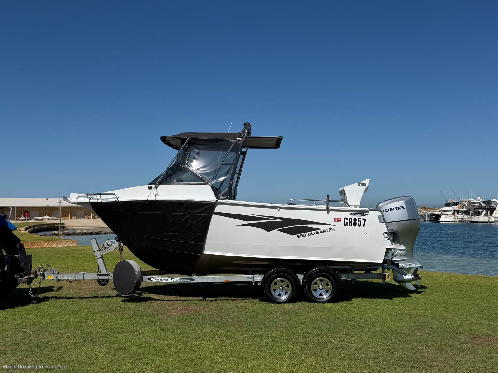 Stessl 590 Bluewater With Only 62 Hours