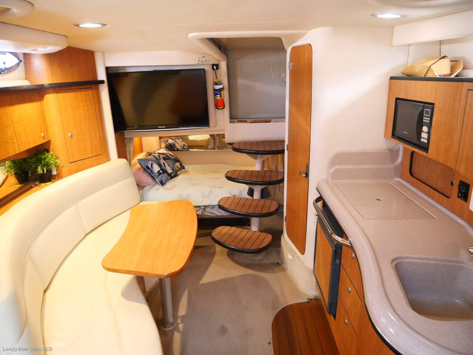 Sea Ray 355 Sundancer