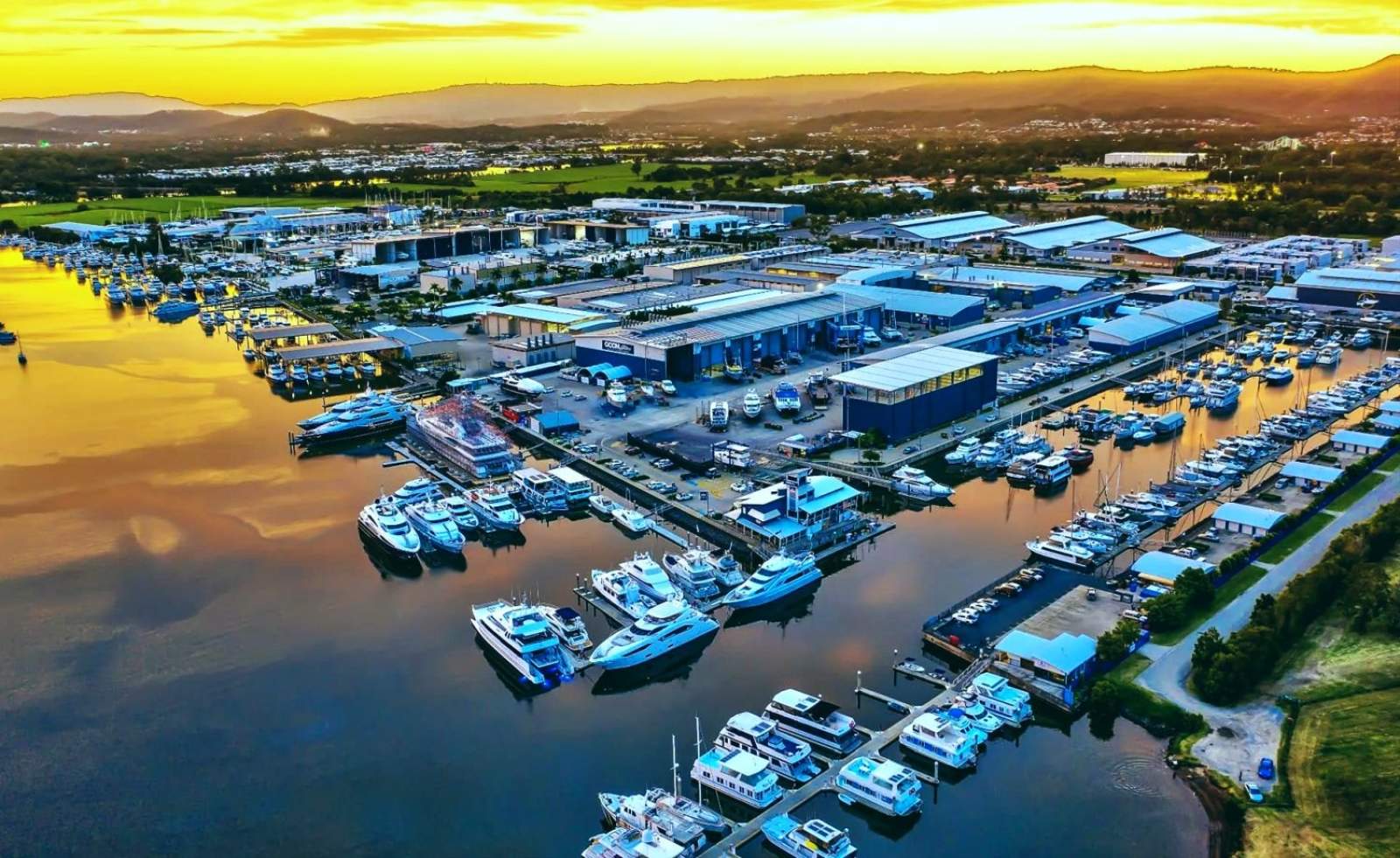 MAGNIFICENT 16 METRE MARINA BERTH WITH SHED FOR LONG TERM RENTAL