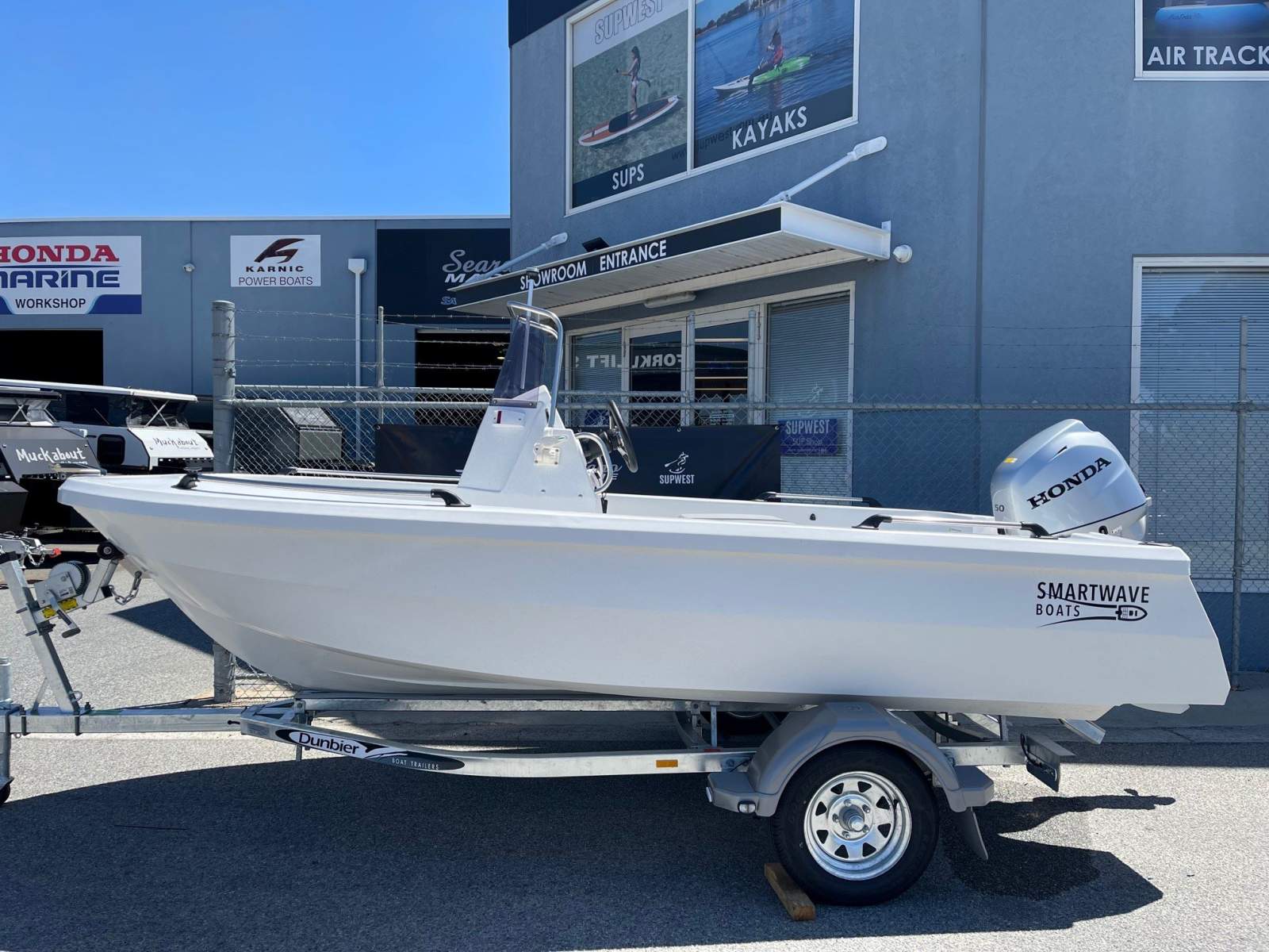 New Smartwave Sw 4200 Centre Console - 2026 Models in stock now